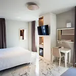 Elena Hotel