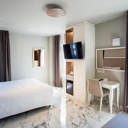 Elena Hotel