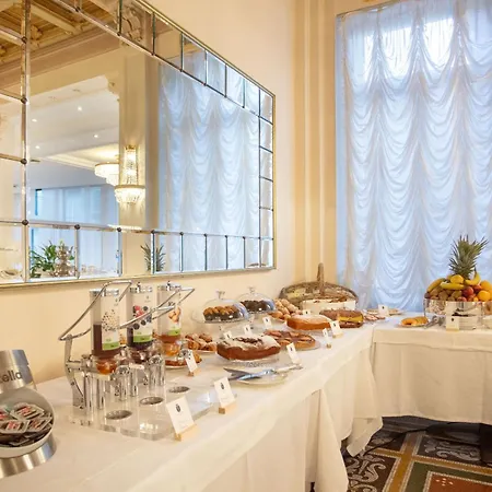 Elena Szálloda Varazze