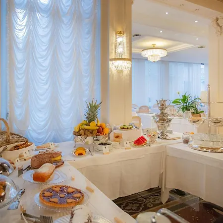 Szálloda Elena Varazze