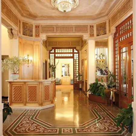 Elena Otel 3*